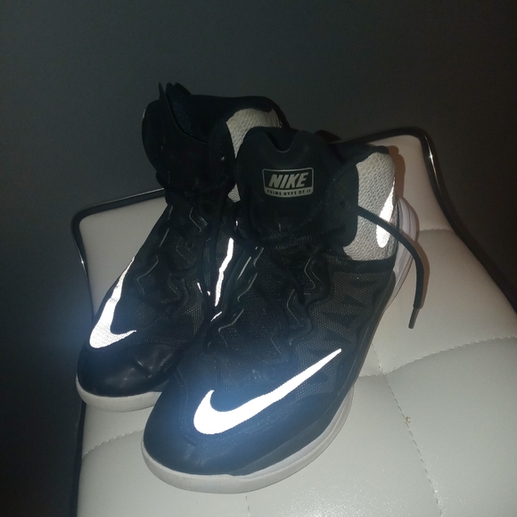 basketball shoes size 8